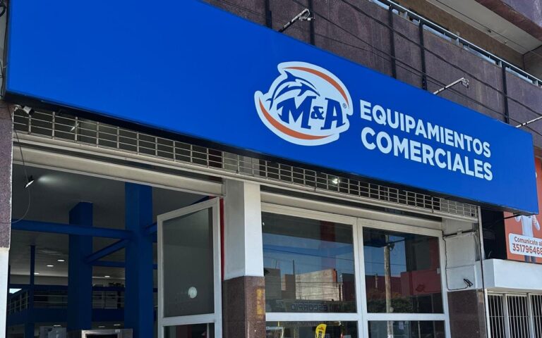 Frente de la sucursal Córdoba